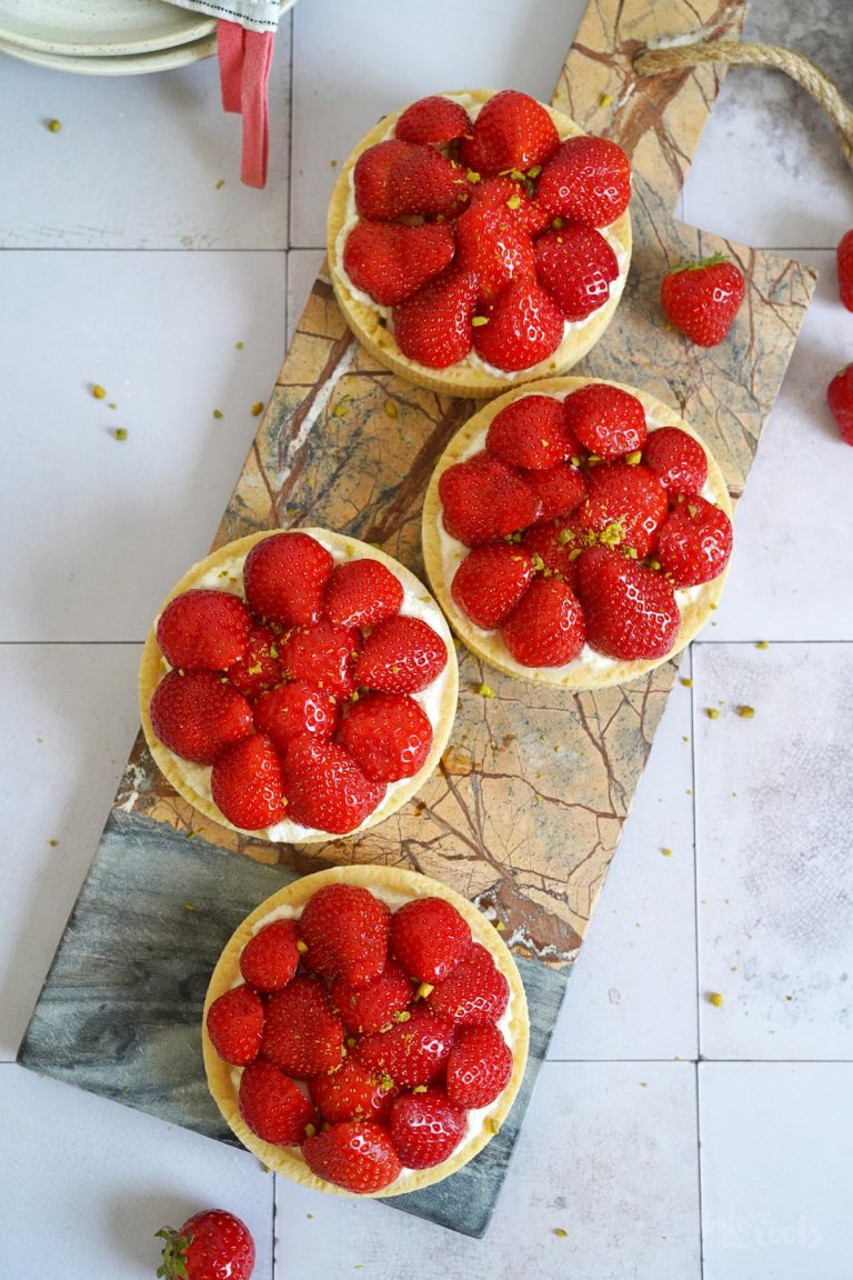 Erdbeeren Mascarpone Tartelettes | Bake to the roots