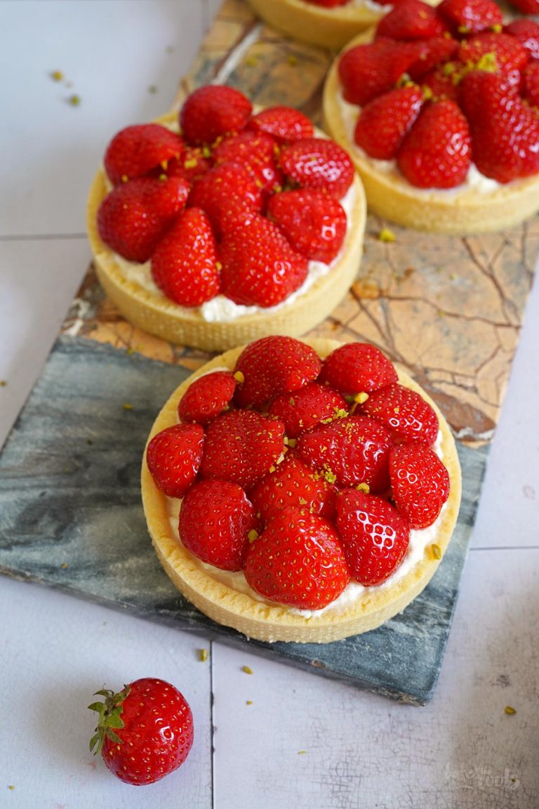 Erdbeeren Mascarpone Tartelettes | Bake to the roots
