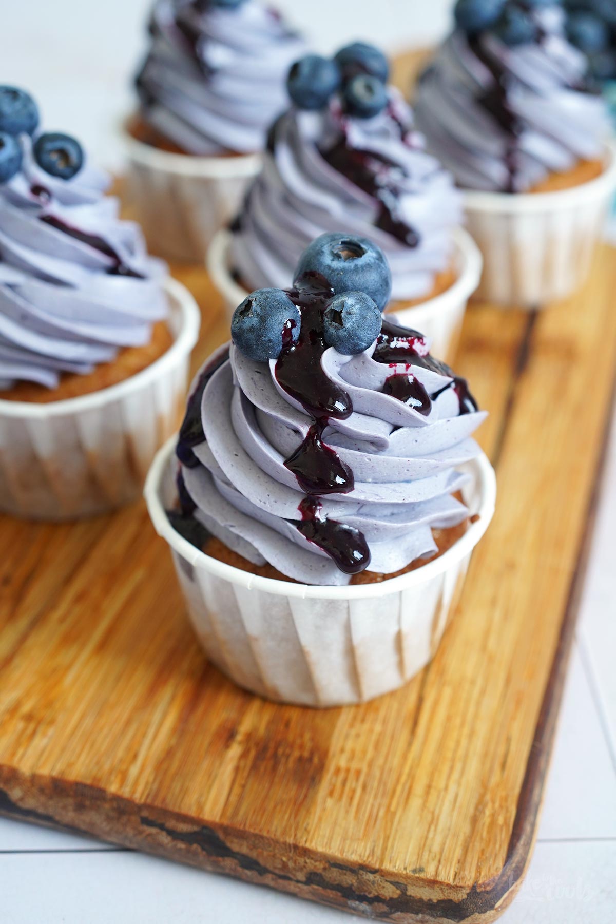 Einfache Blaubeeren Cupcakes | Bake to the roots