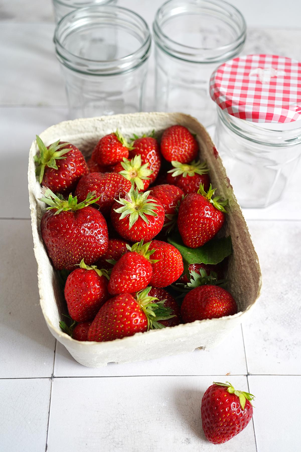 Erdbeer-Vanille Marmelade (ohne Zuckerzusatz) | Bake to the roots