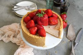 Baked Strawberry Cheesecake | Bake to the roots