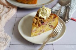 Peach Cobbler Cake | Bake to the roots