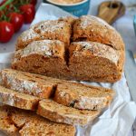 Schnelles Tomaten Soda Bread mit Schwarzkümmel | Bake to the roots