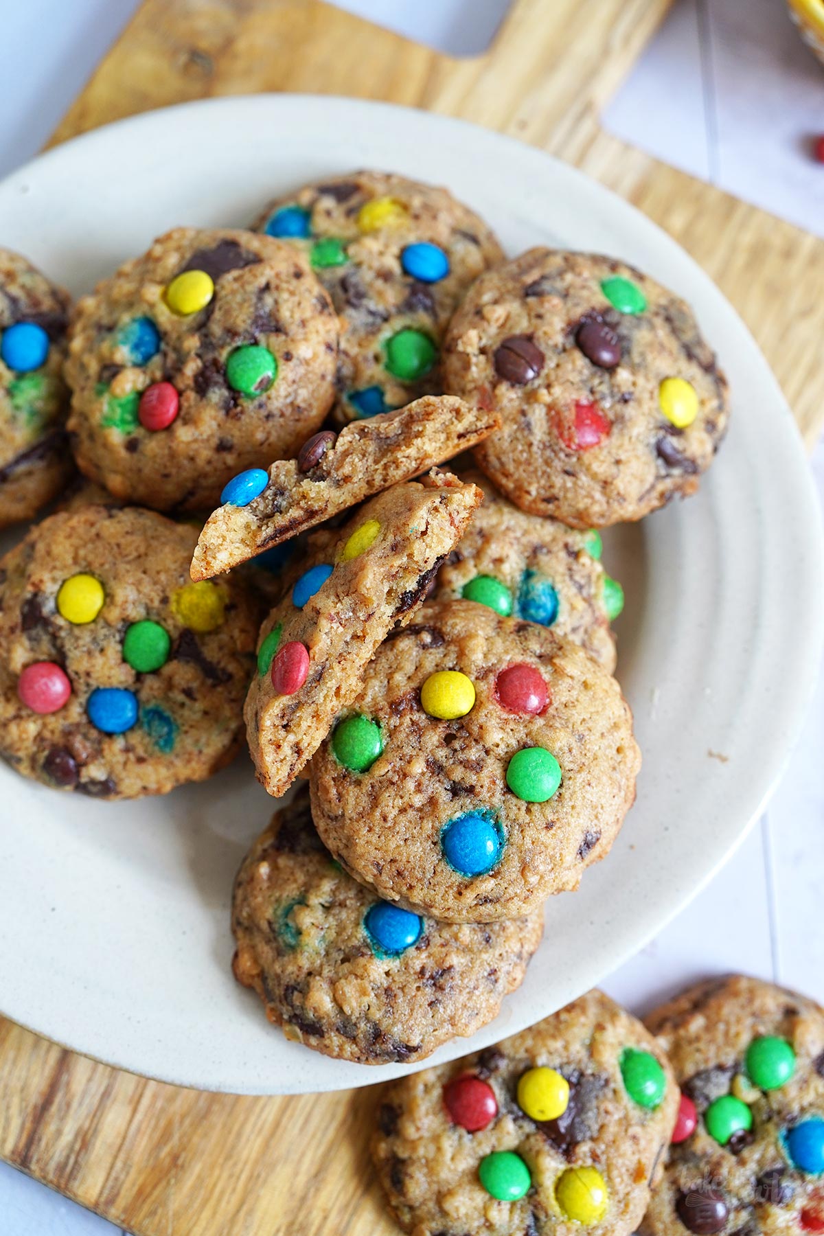 Chocolate Chip Haferflocken Cookies mit Mini M&M's | Bake to the roots