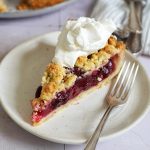 Kirsch Streuselkuchen | Bake to the roots