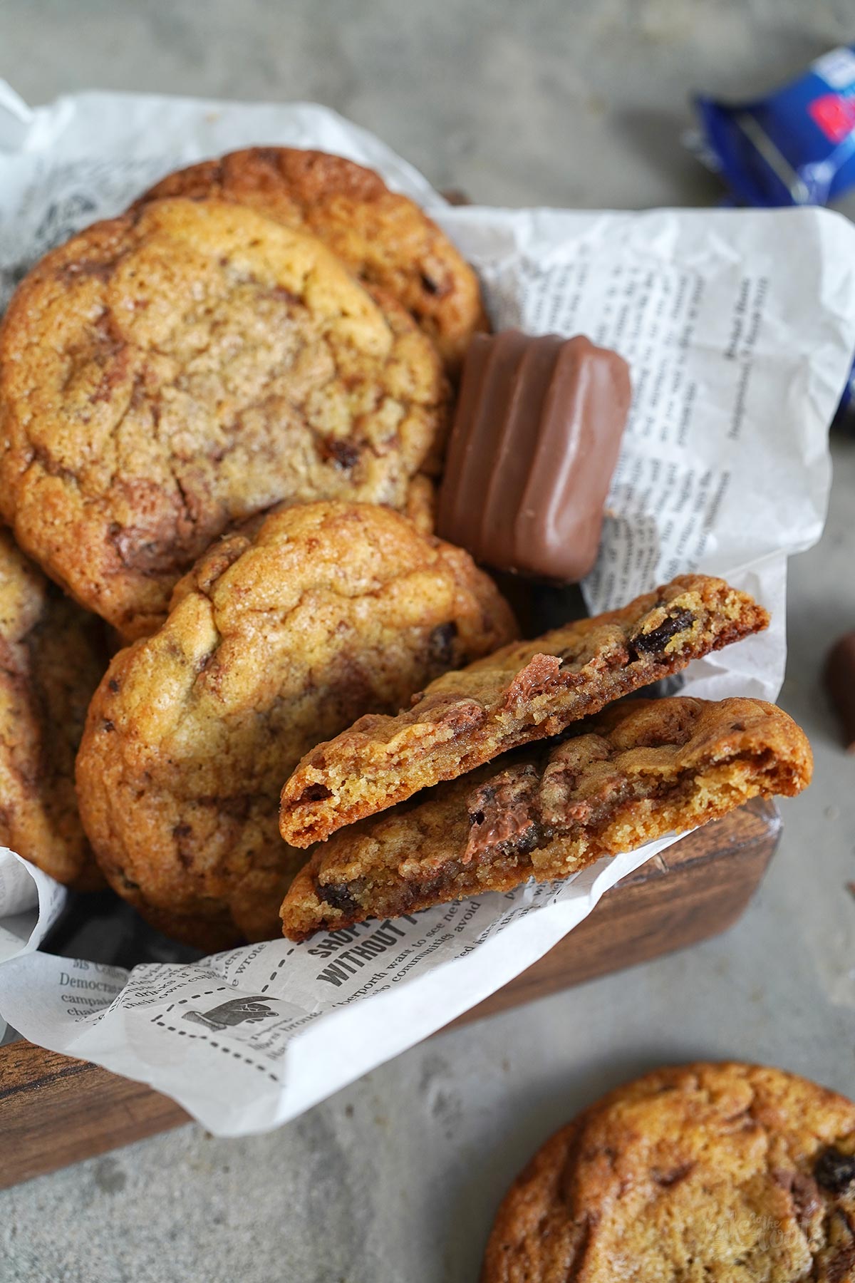 Ritter Sport Rum Rosinen Cookies | Bake to the roots