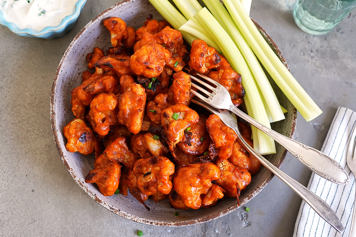 Buffalo Cauliflower with Ranch Dip | Bake to the roots