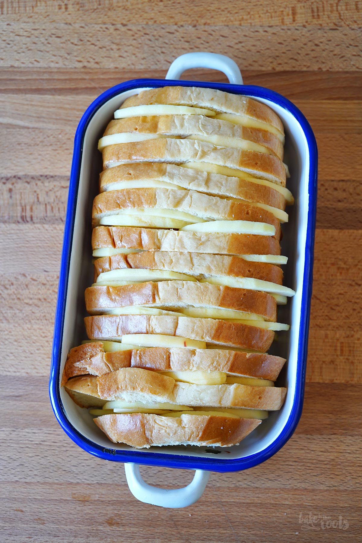 Einfacher Opfenschlupfer (mit Brioche & Äpfeln) | Bake to the roots