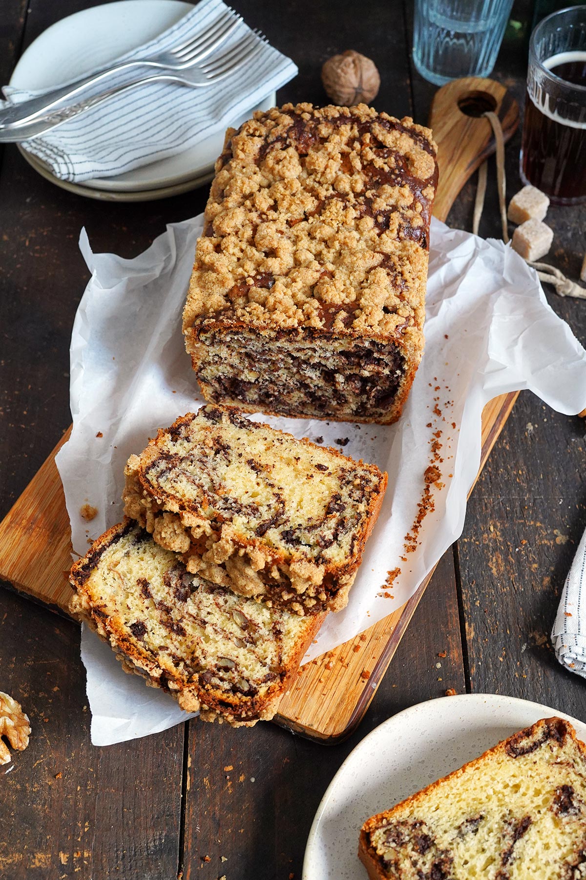 Babka mit Schokolade & Walnüssen | Bake to the roots