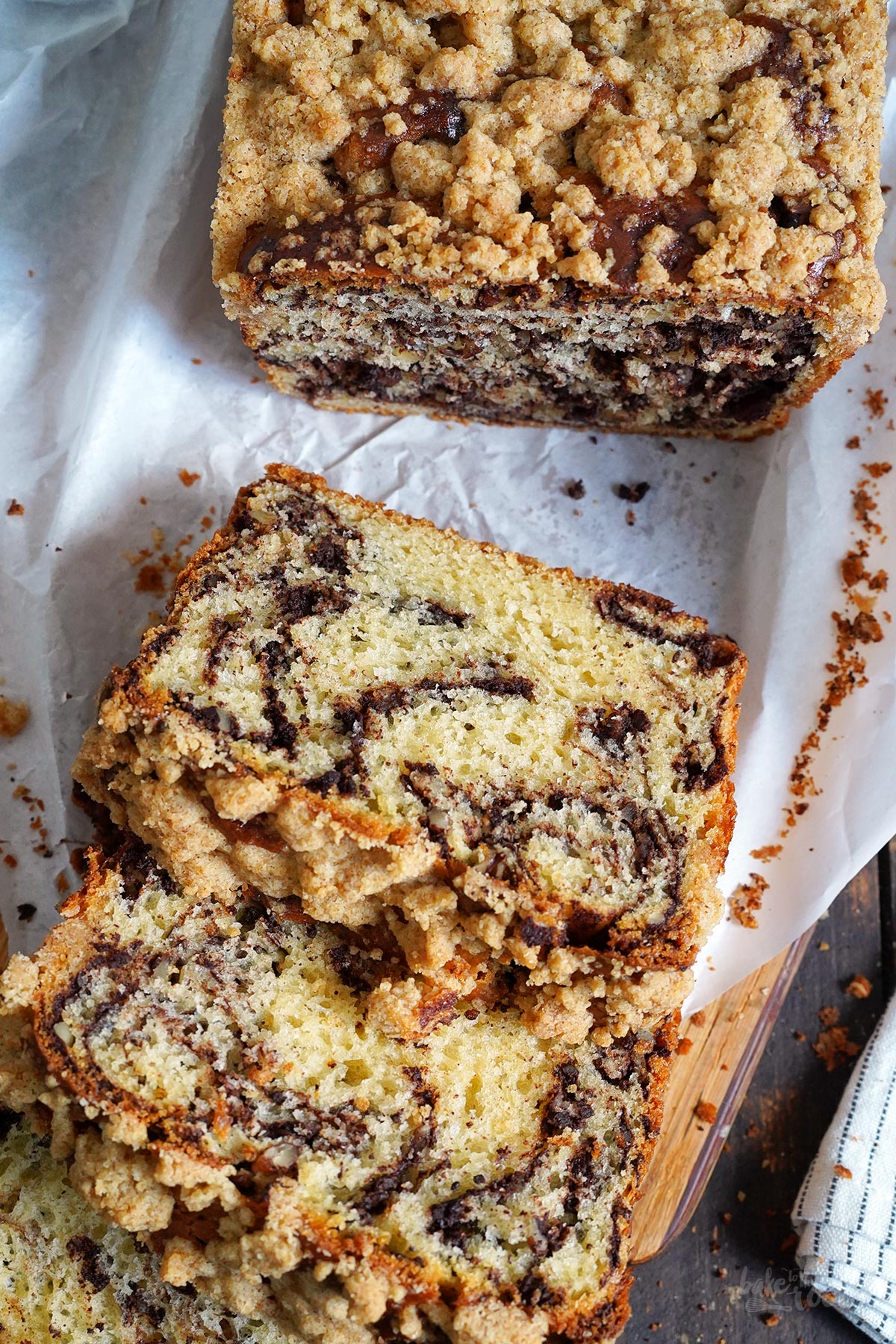 Babka mit Schokolade & Walnüssen | Bake to the roots