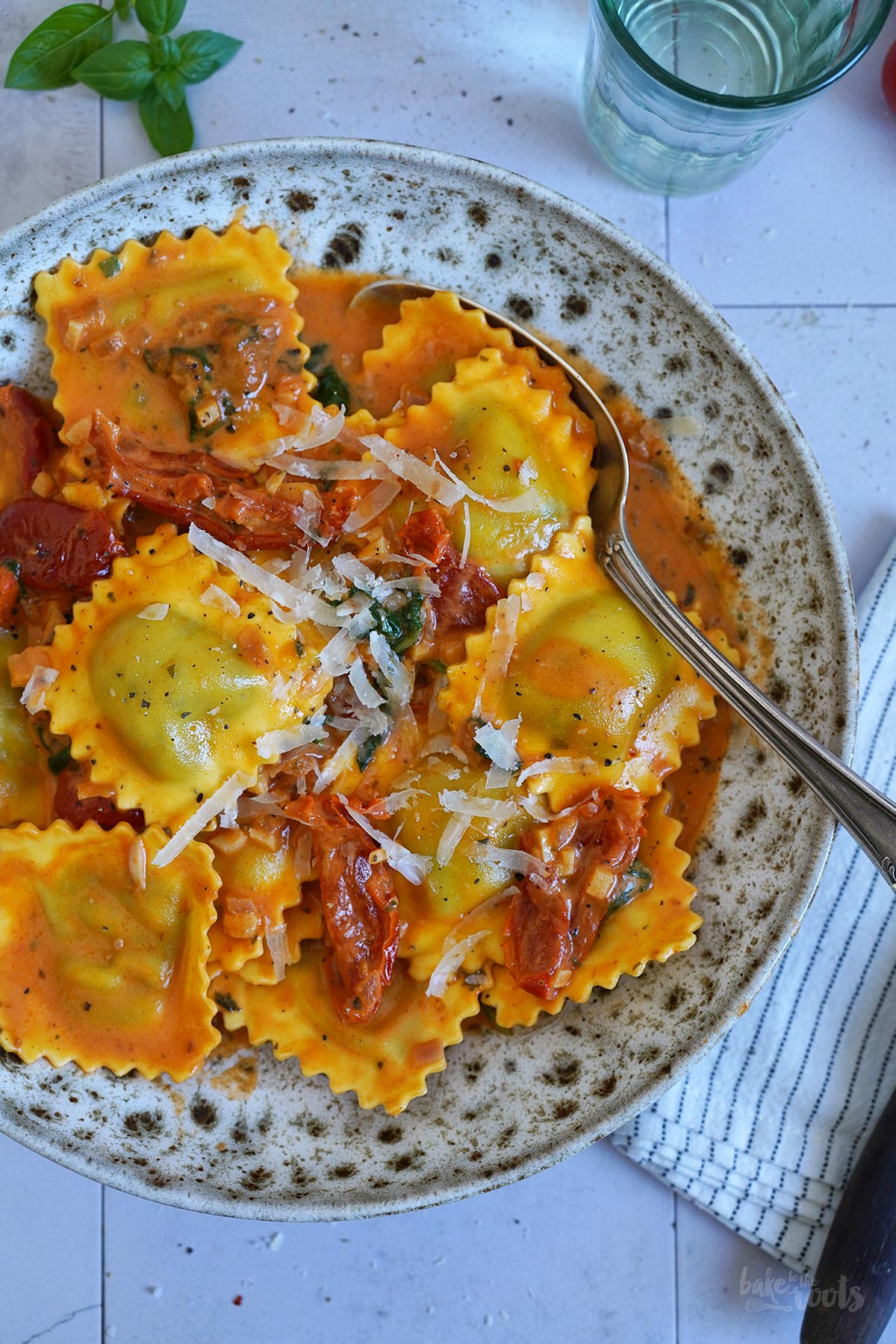 Ravioli alla Vodka mit Spinat | Bake to the roots