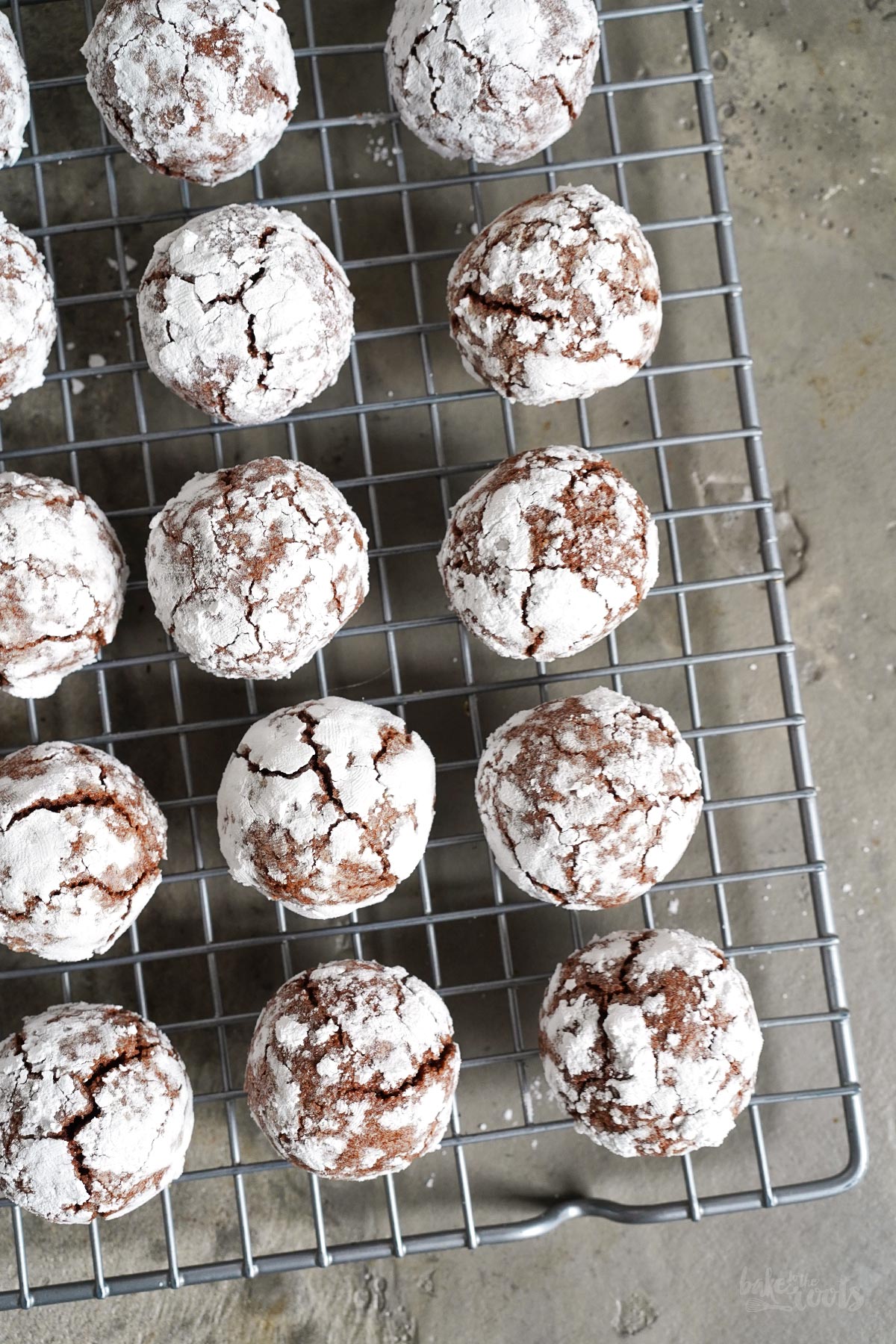 Chocolate Amarettini Cookies | Bake to the roots