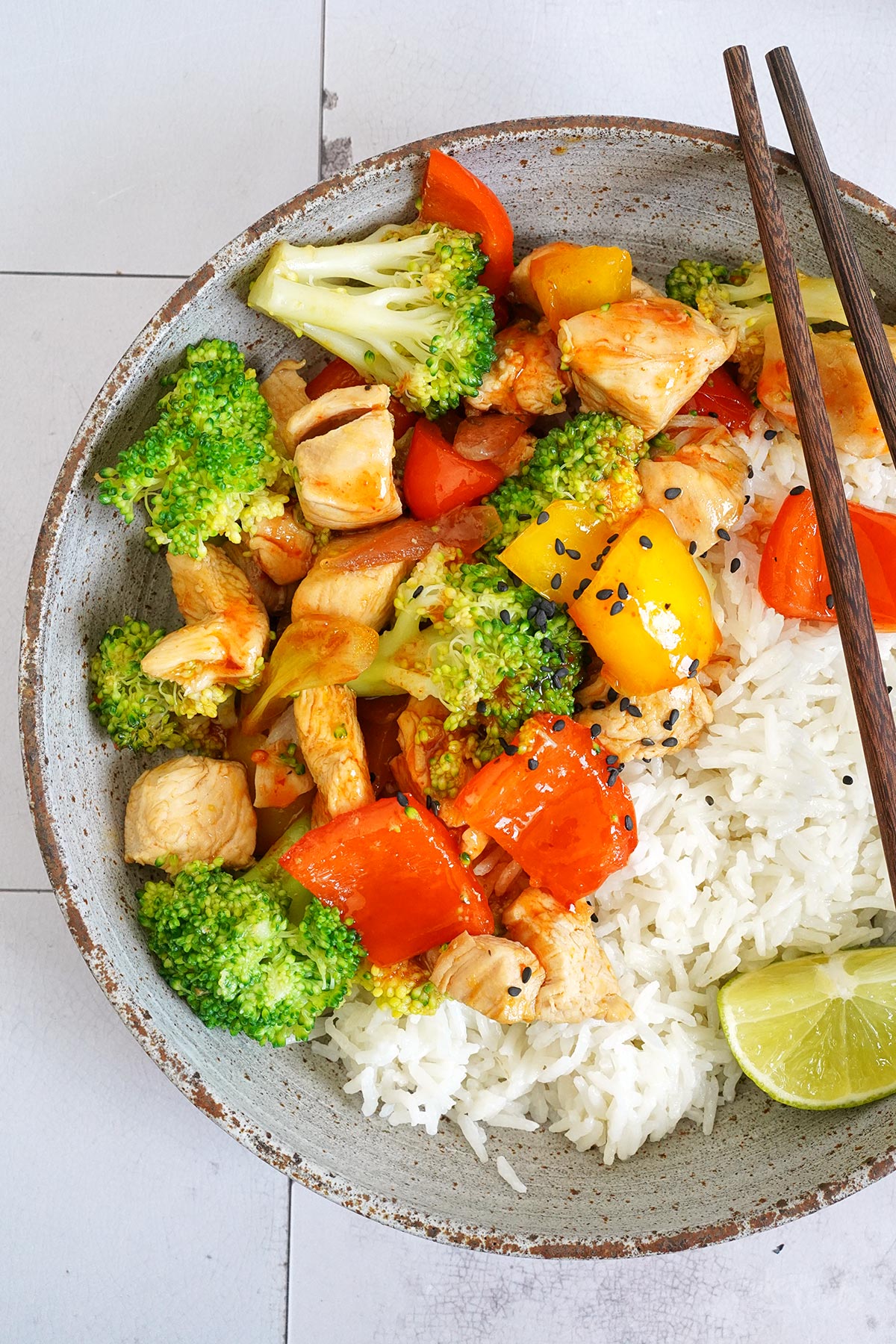 Sweet 'n' Spicy Chicken with Veggies & Coconut Rice | Bake to the roots