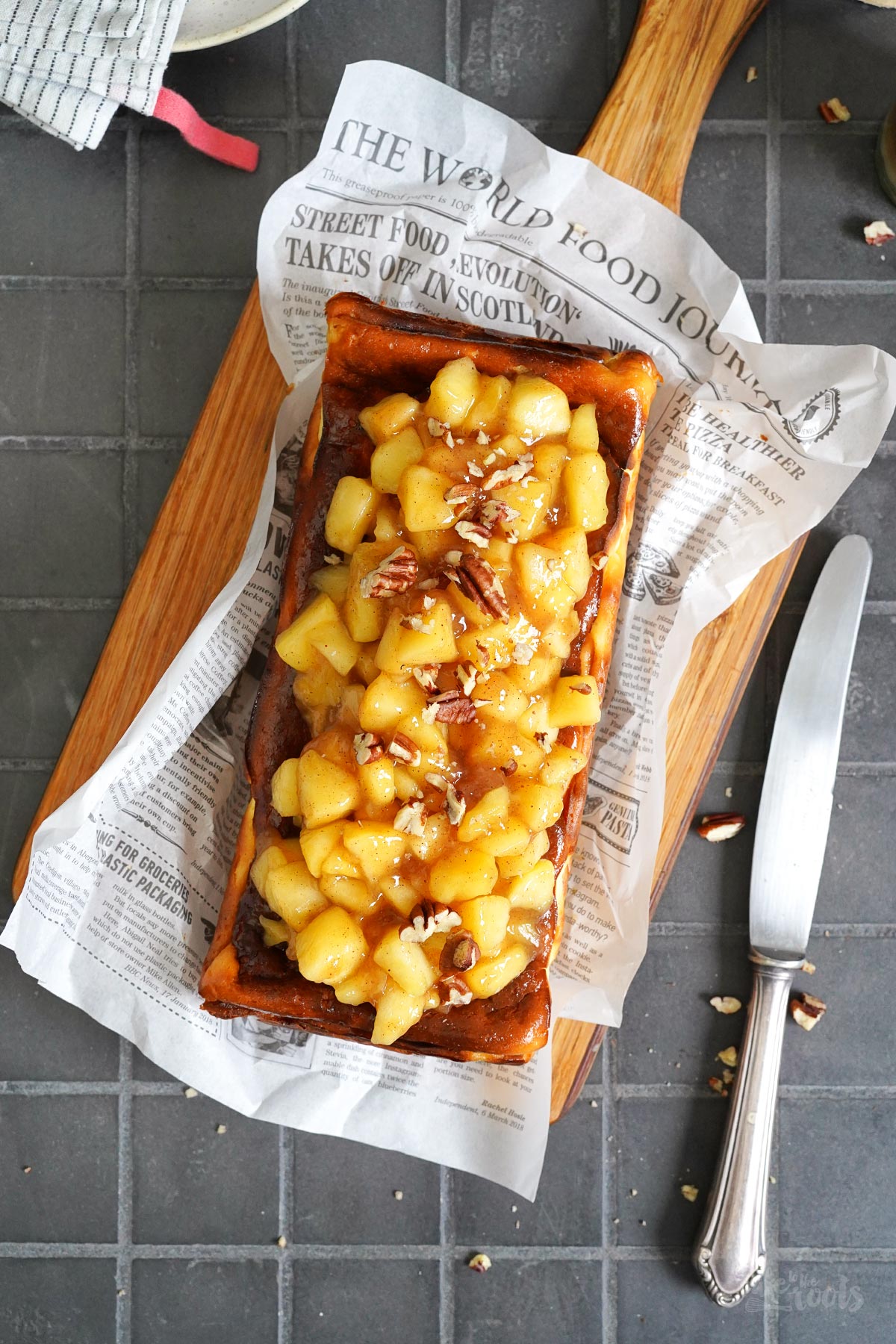 Baskischer Käsekuchen mit Apfelkompott | Bake to the roots | Bake to ...