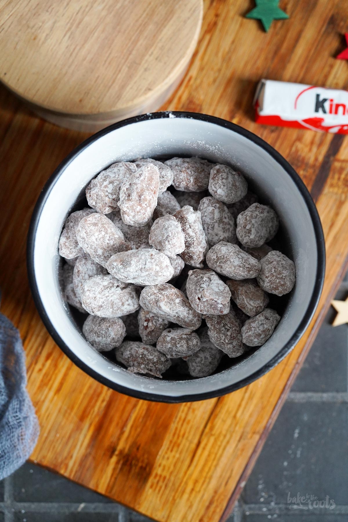 Gebrannte Mandeln mit Kinder Schokolade | Bake to the roots