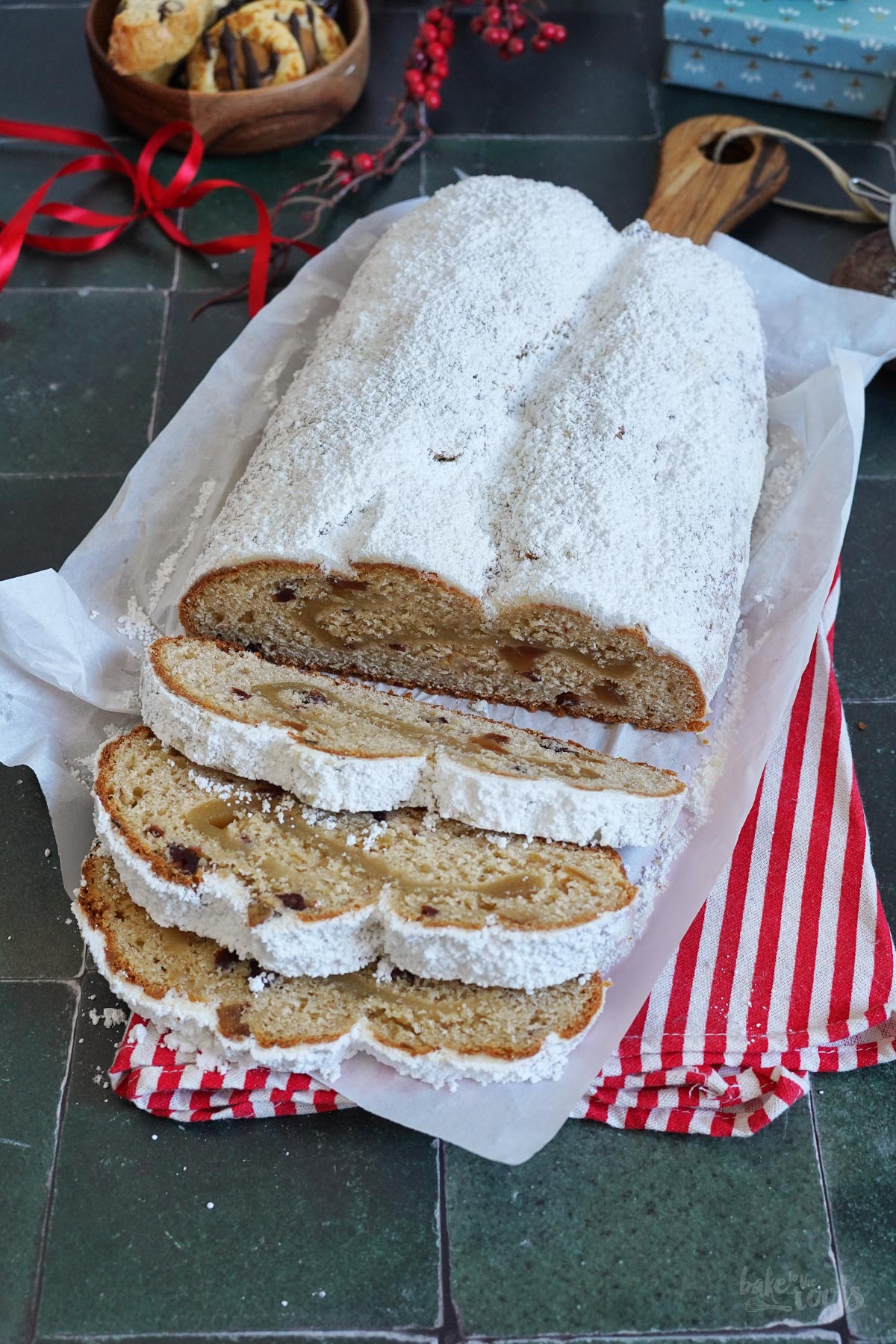 Einfacher Quarkstollen (ohne Rosinen) | Bake to the roots