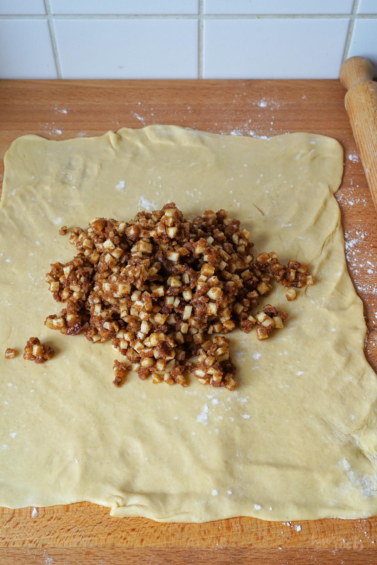 Apple Pecan Swirl Bread | Bake to the roots