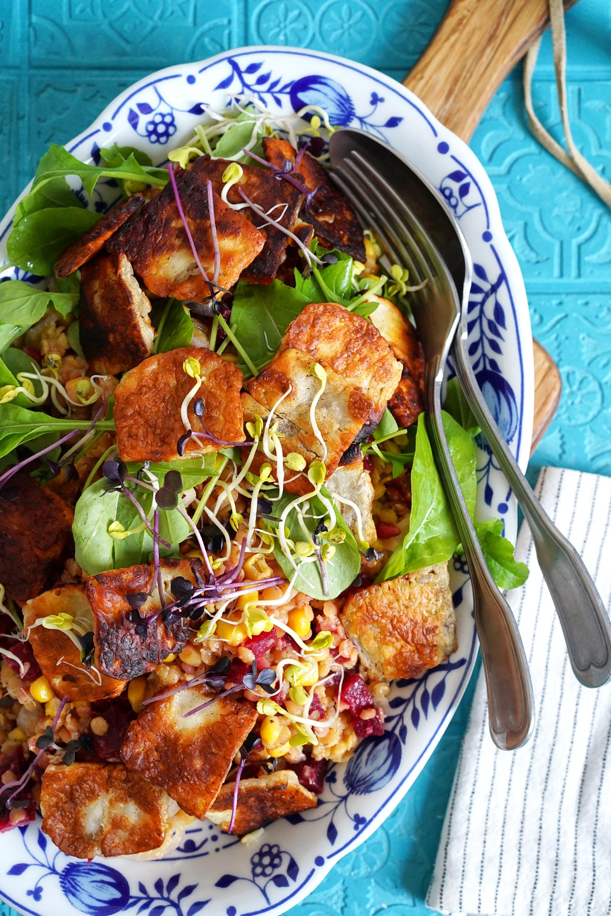 Linsensalat mit Roter Bete & Halloumi | Bake to the roots