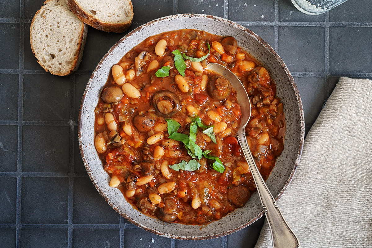 Eintopf mit Pilzen & Bohnen (vegan) | Bake to the roots