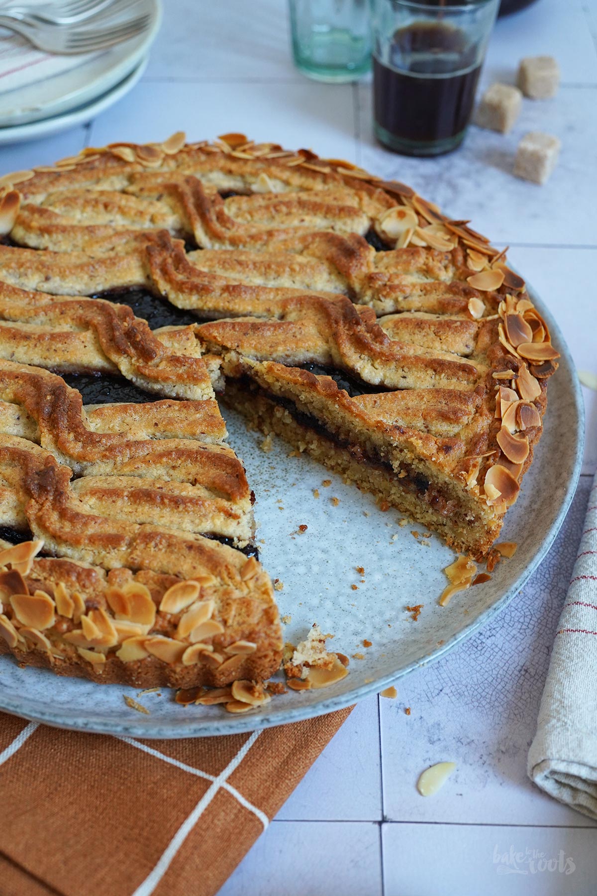 Linzer Torte (mit Johannisbeergelee) | Bake to the roots