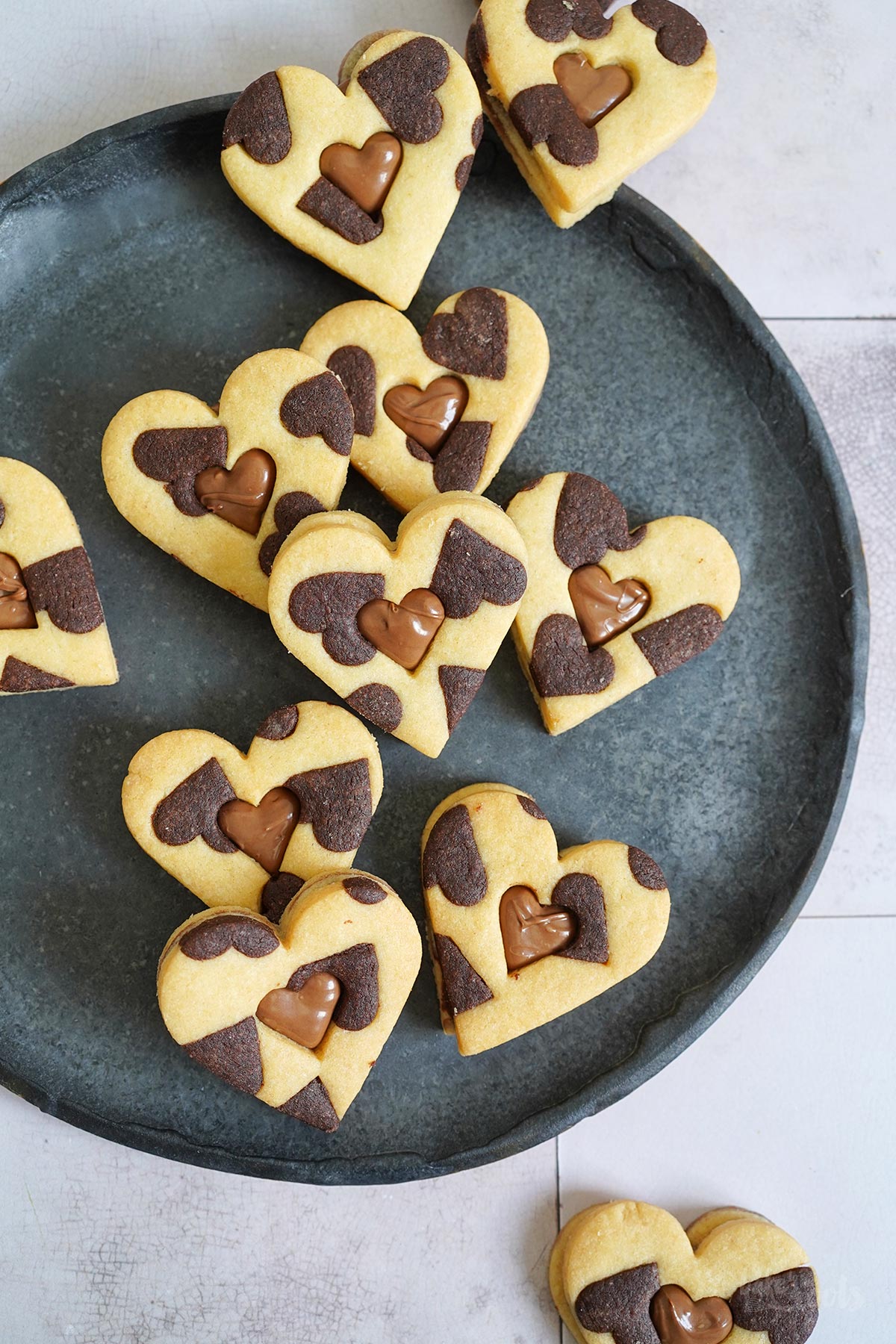 Herz Sandwich Cookies | Bake to the roots