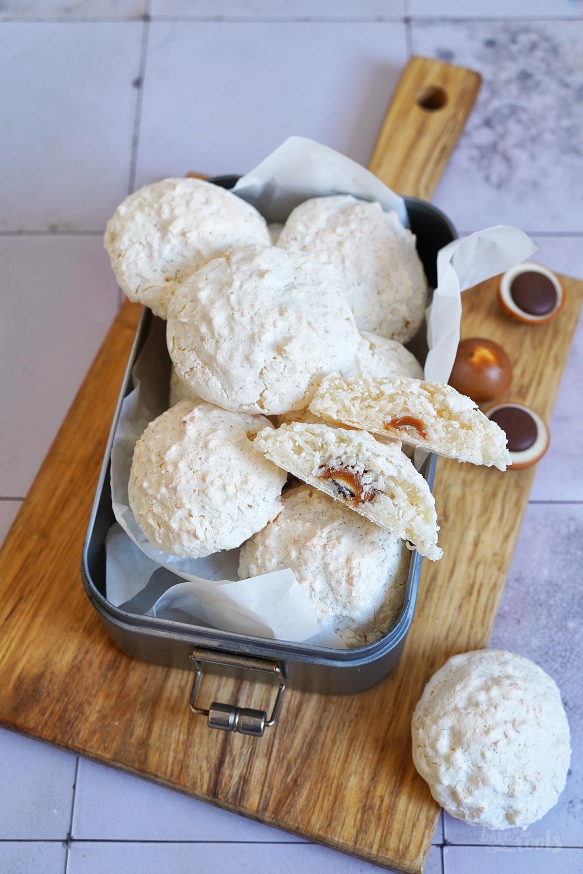 Kokos Wölkchen mit Toffifee | Bake to the roots