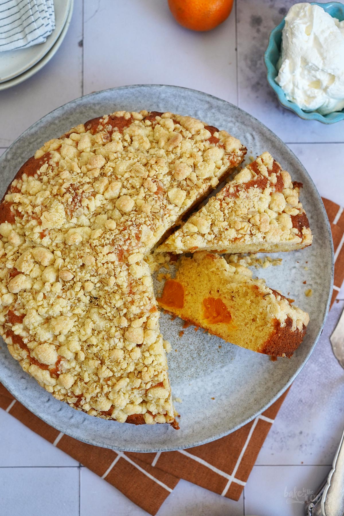 Einfacher Mandarinen Streuselkuchen | Bake to the roots