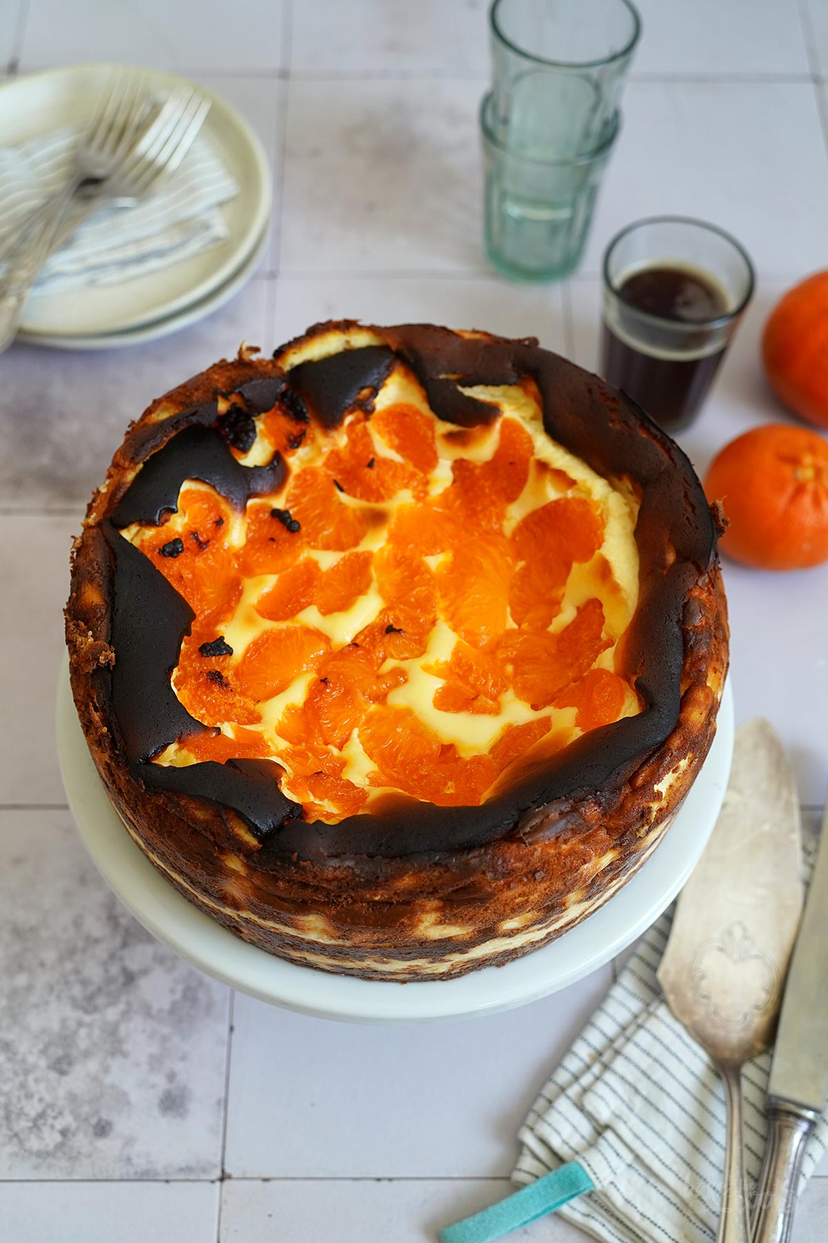 Baskischer Käsekuchen mit Mandarinen | Bake to the roots