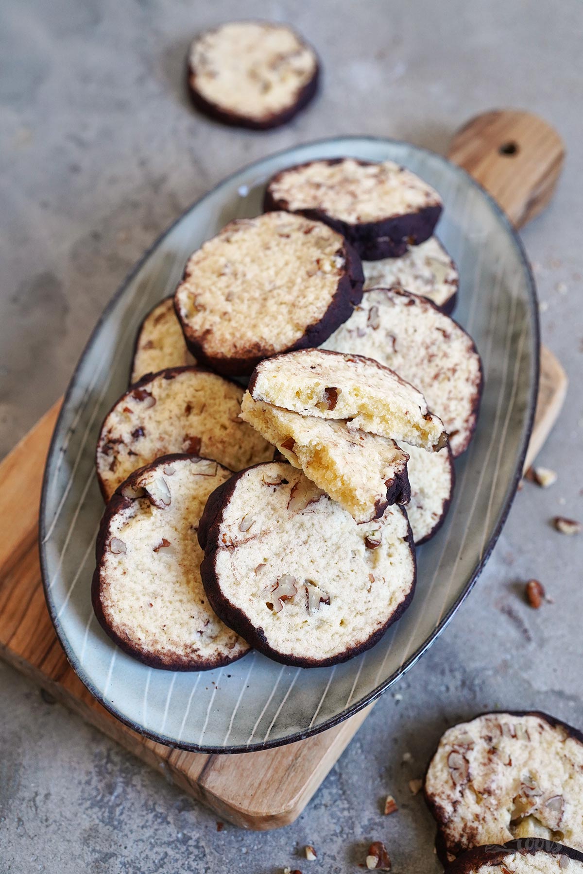 Pecan Slice 'n' Bake Cookies | Bake to the roots