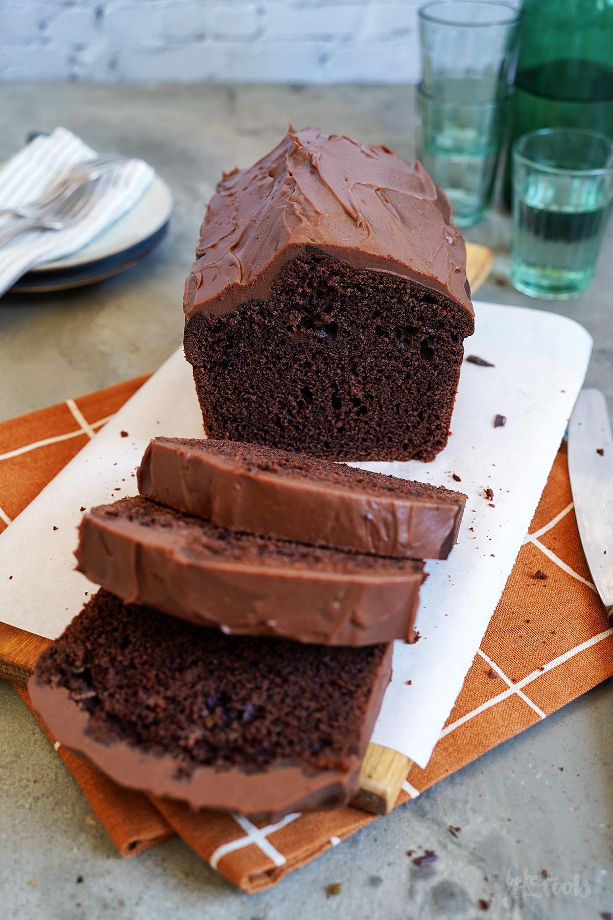 Einfacher Schoko Kastenkuchen | Bake to the roots