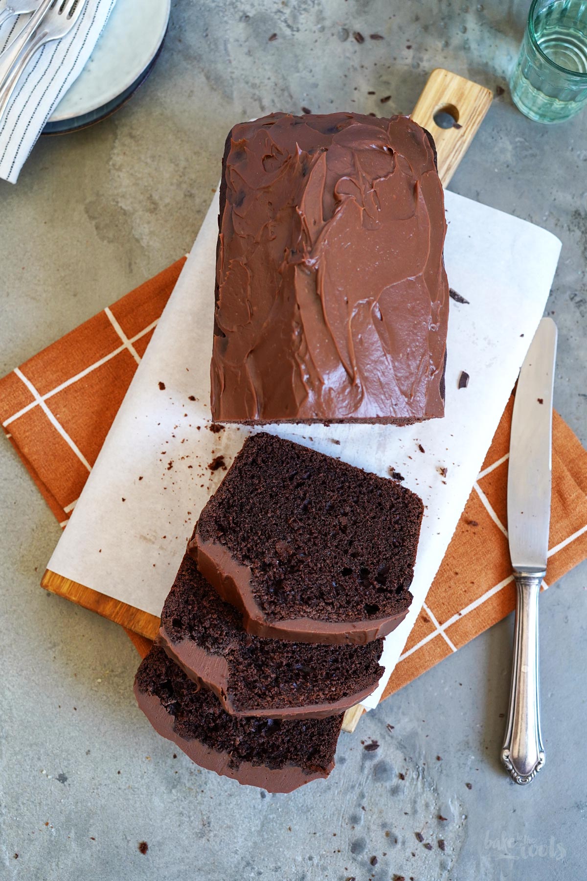 Einfacher Schoko Kastenkuchen | Bake to the roots