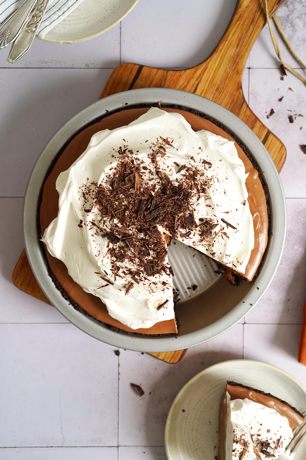 Chocolate Cream Pie | Bake to the roots