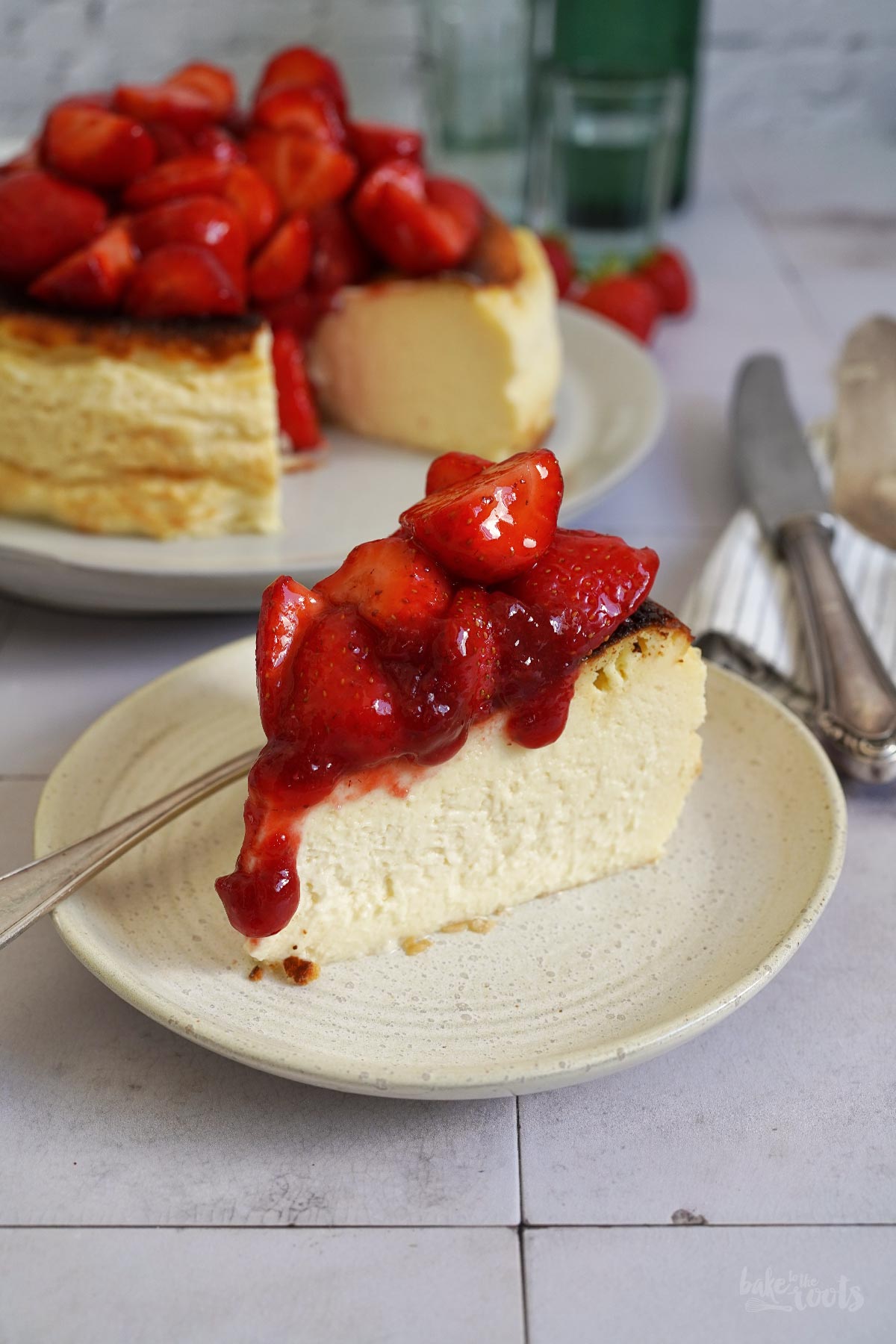Strawberry San Sebastian Cheesecake | Bake to the roots