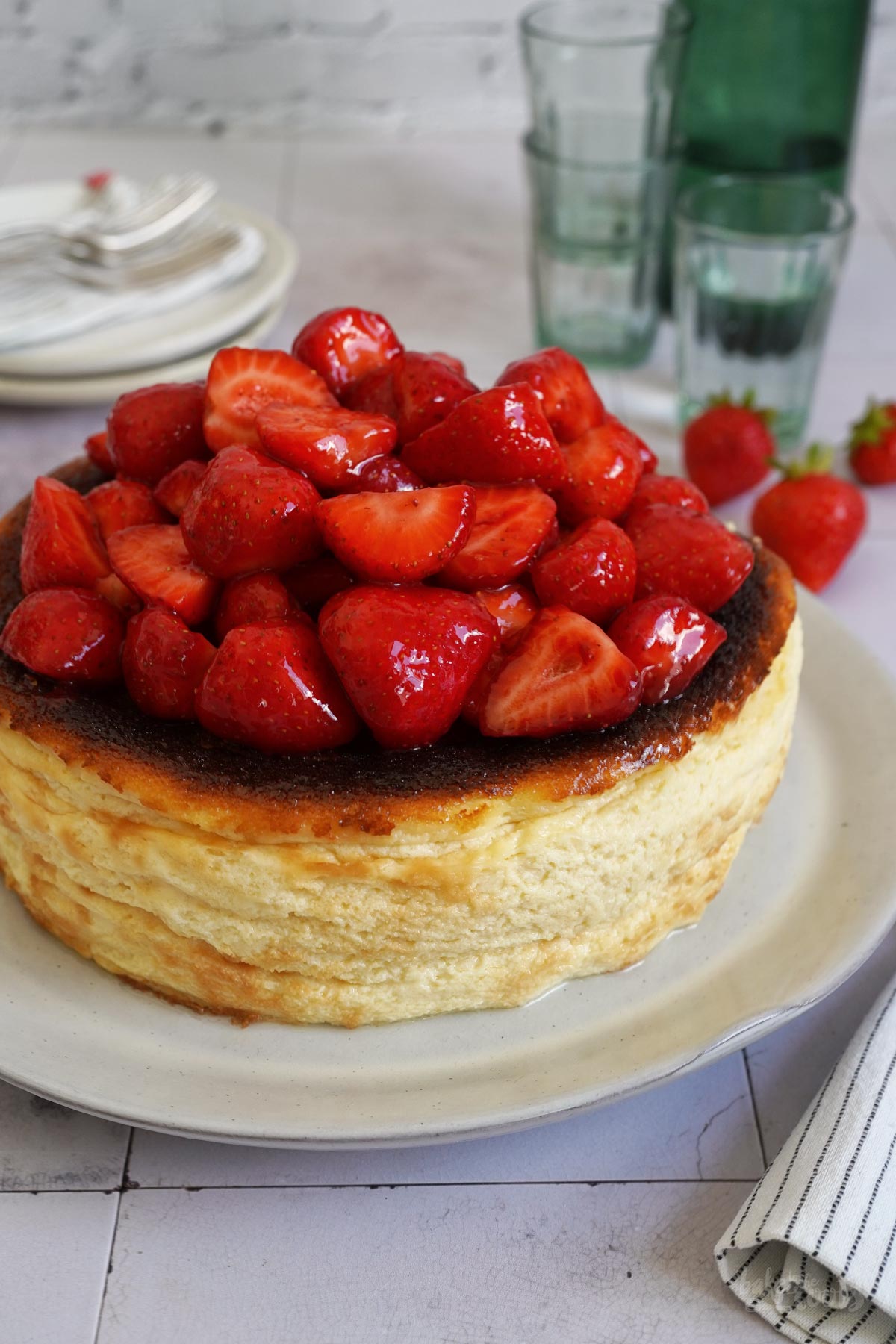 Strawberry San Sebastian Cheesecake | Bake to the roots