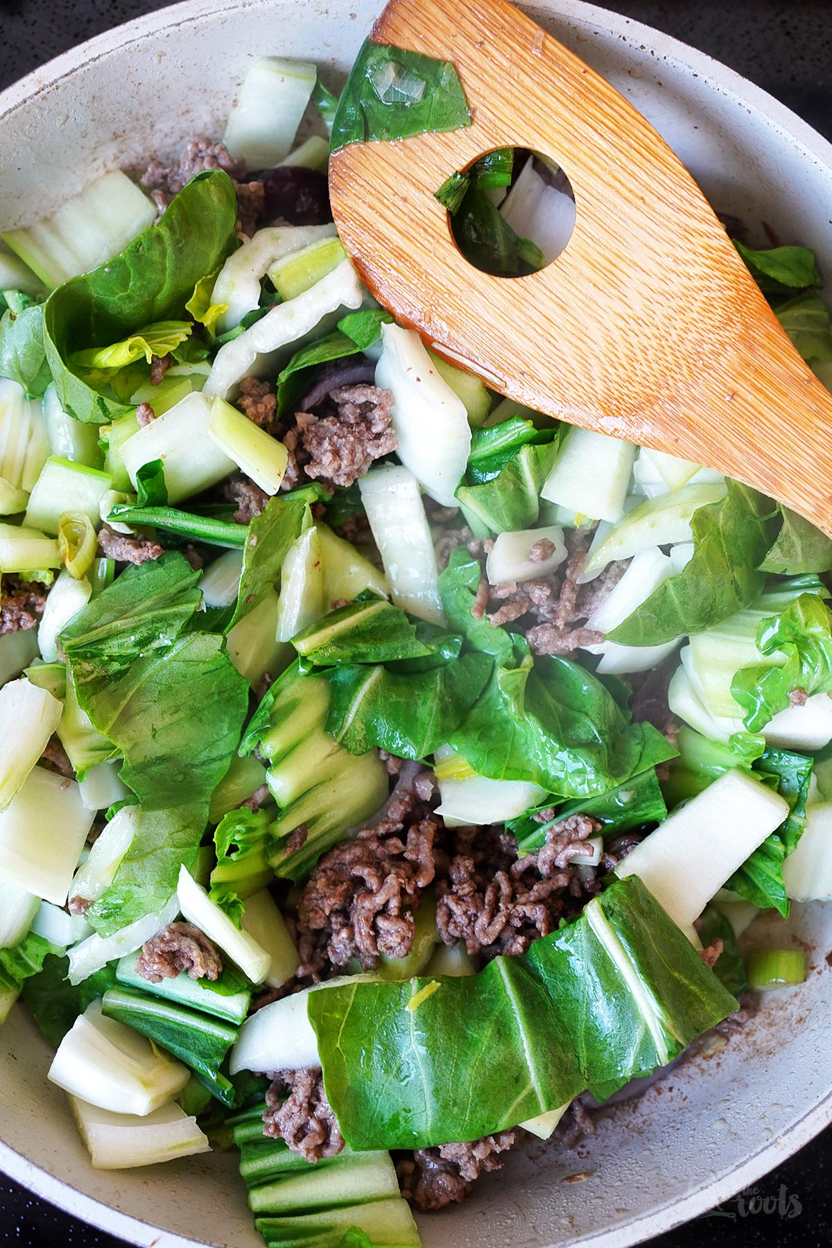 Dandan Style Szechuan Nudeln mit Hackfleisch | Bake to the roots