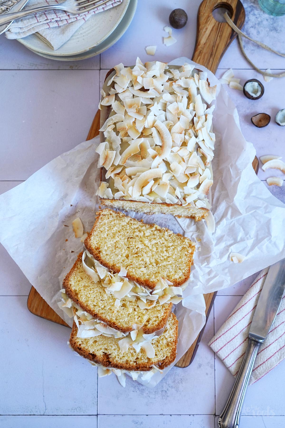 Einfacher Kokosnuss Kastenkuchen | Bake to the roots