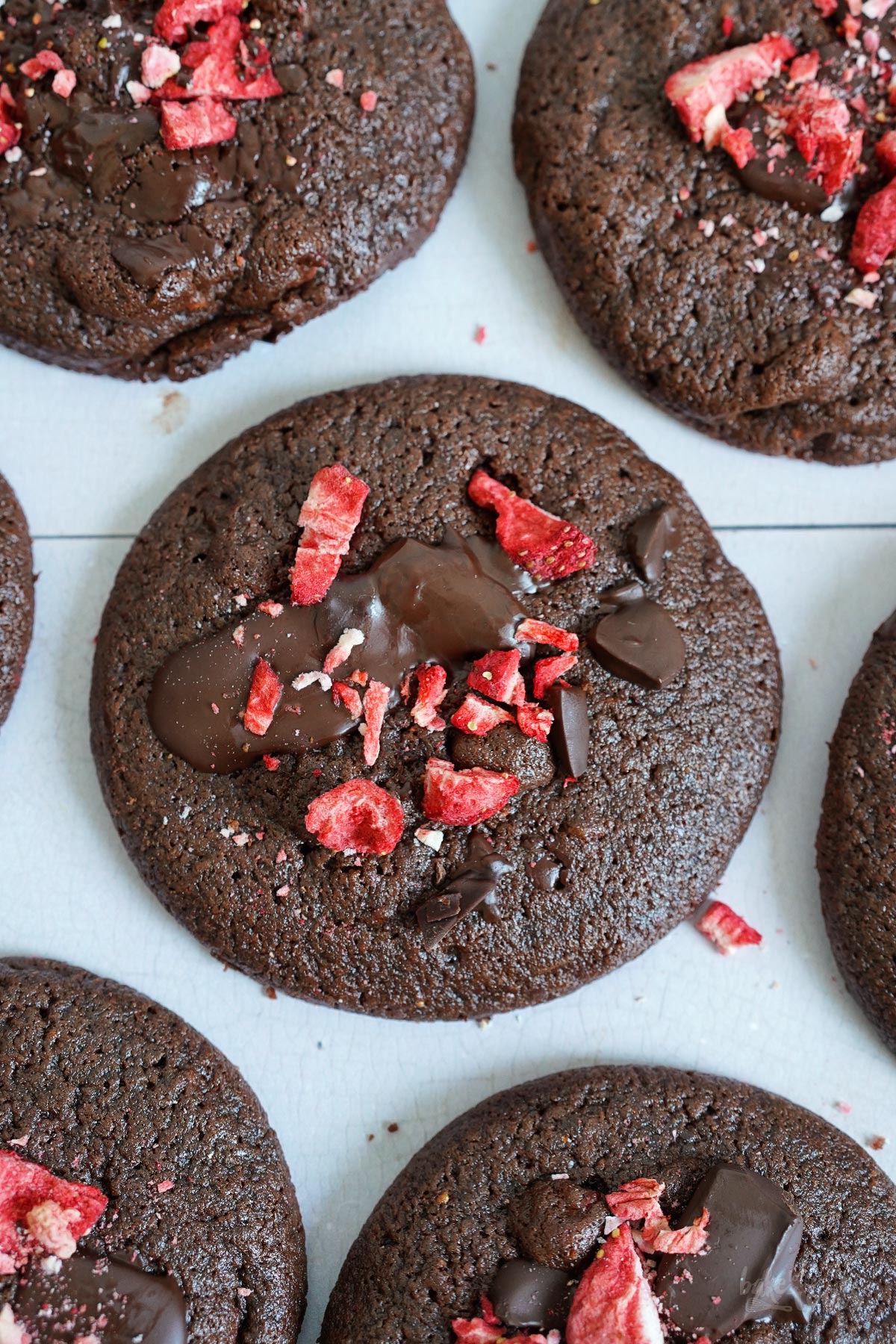 Espresso Strawberry Brownie Cookies | Bake to the roots