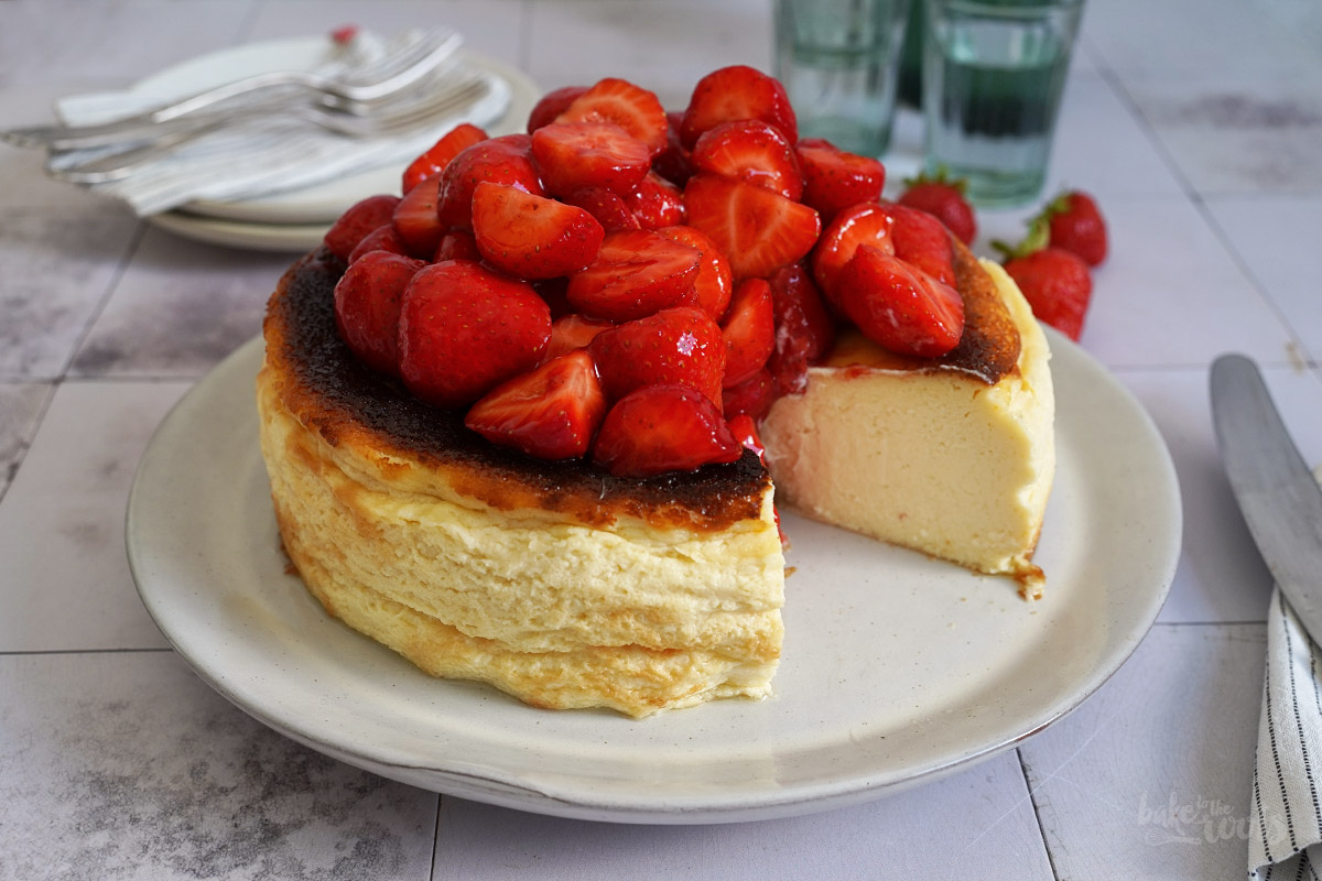 Strawberry San Sebastian Cheesecake | Bake to the roots