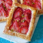 Einfache & Schnelle Erdbeeren Tartes | Bake to the roots