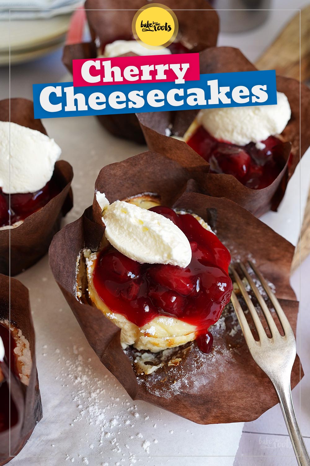 Mini Cheesecakes mit Kirschkompott | Bake to the roots