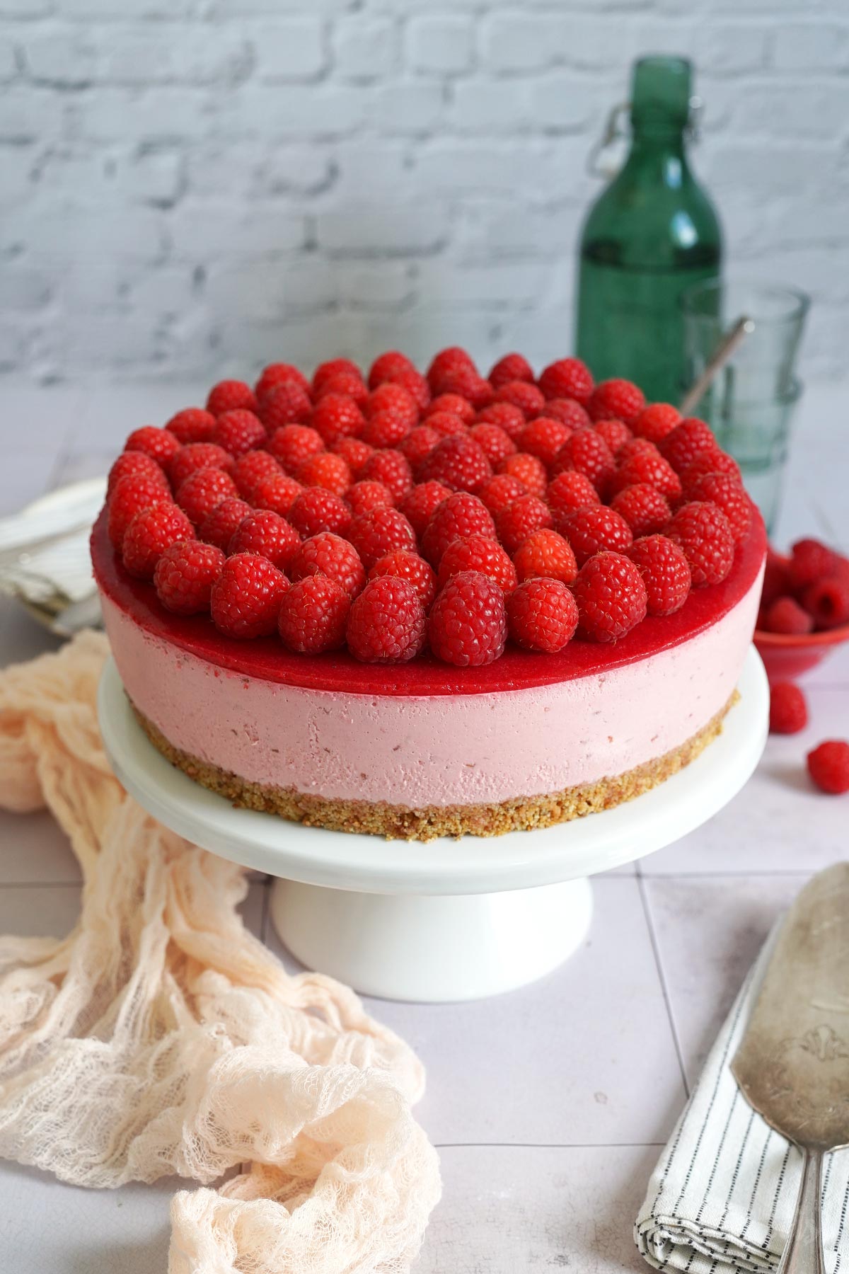 No-Bake Himbeeren Cheesecake | Bake to the roots