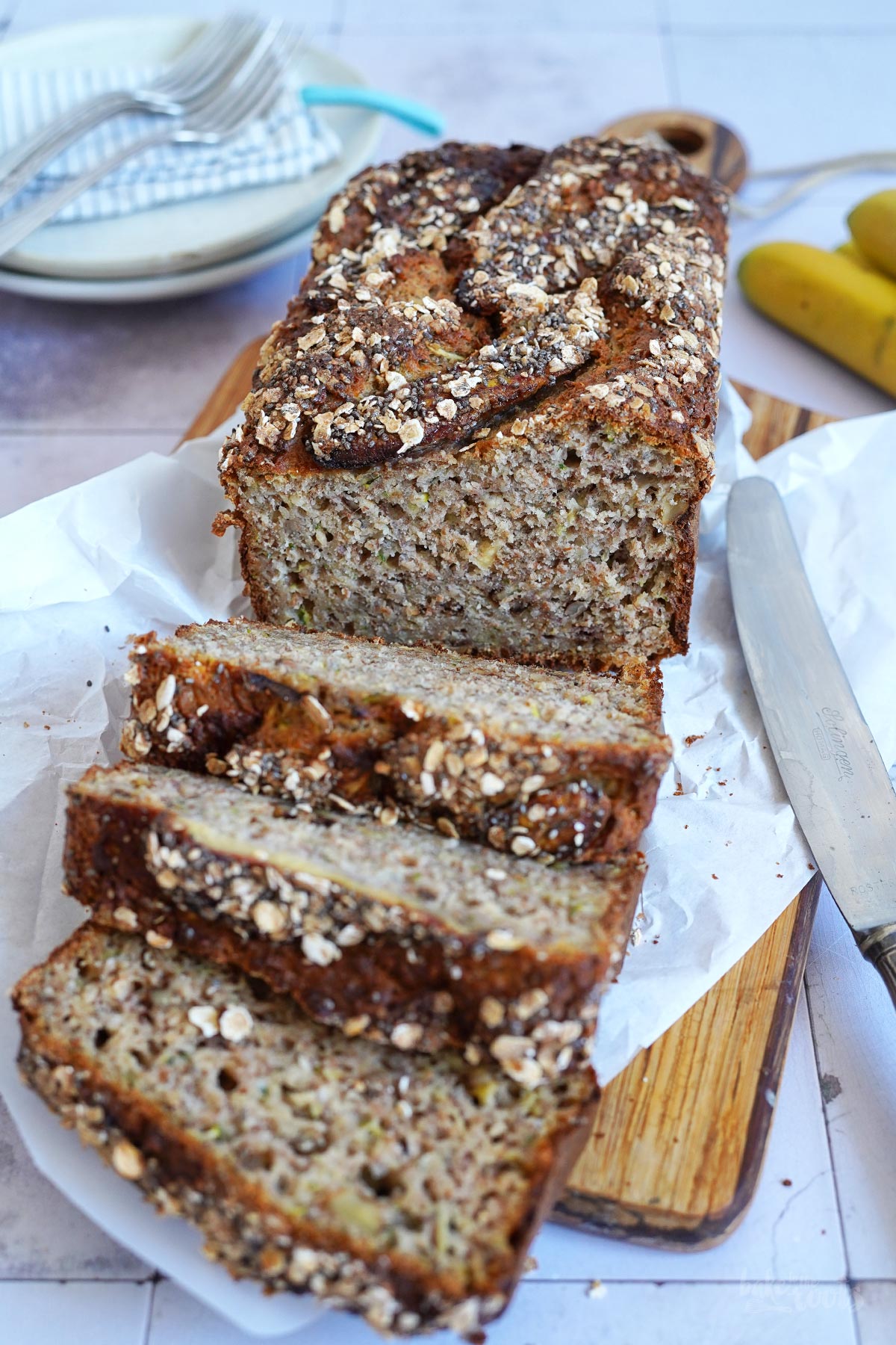 Zucchini Bananenbrot (zuckerfrei) | Bake to the roots
