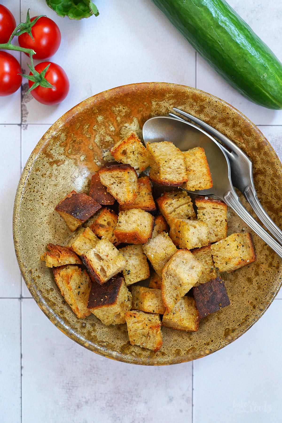 Einfache & Schnelle Croûtons aus dem AirFryer | Bake to the roots