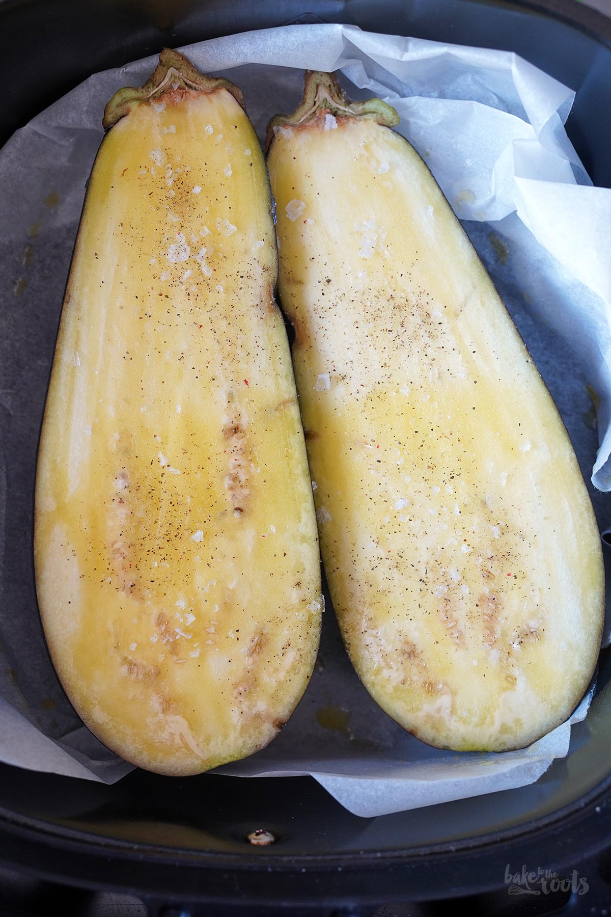 Gebackene Aubergine mit Hummus & Matbucha (AirFryer) | Bake to the roots