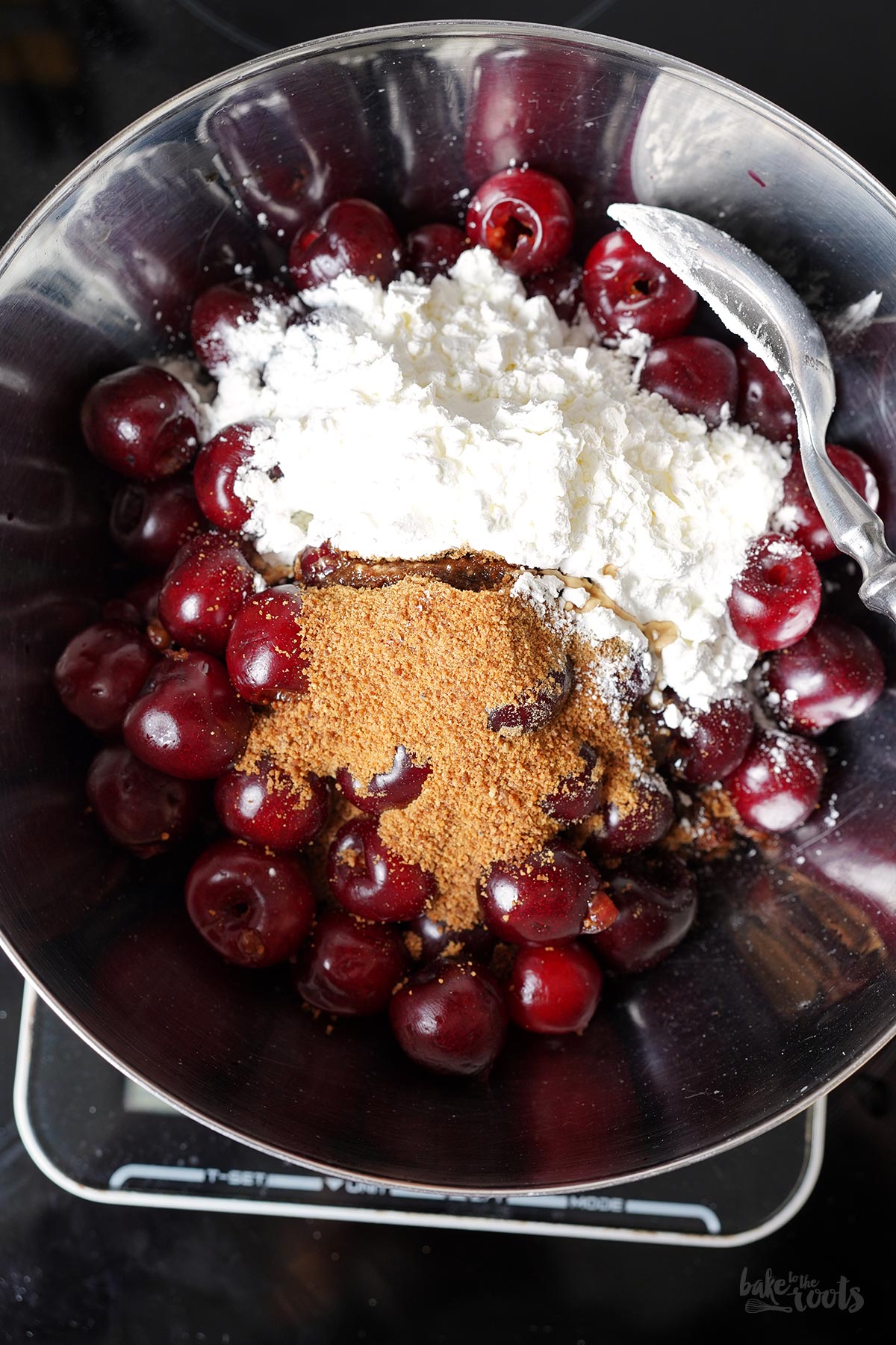 Einfache Galette mit Kirschen | Bake to the roots