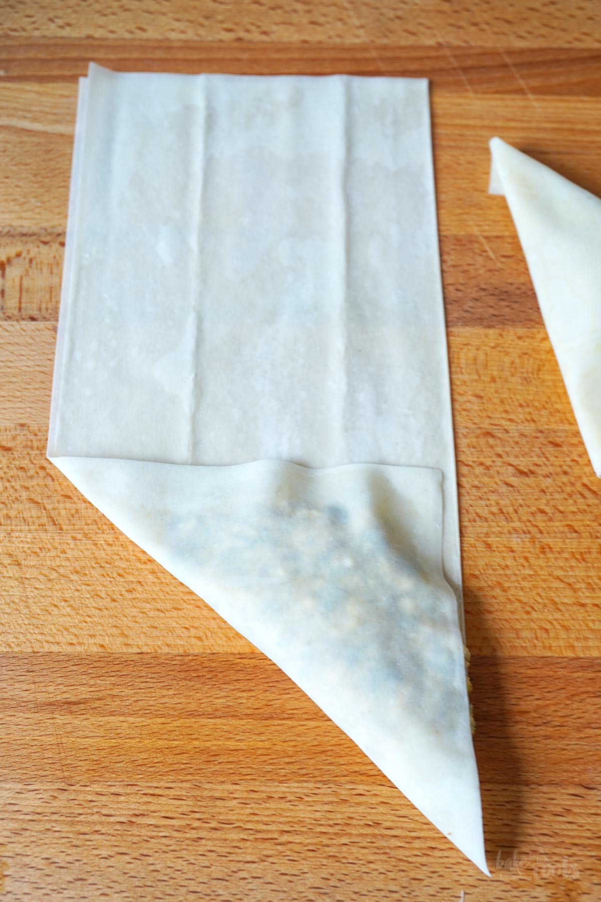 Zucchini & Feta Filoteigtaschen | Bake to the roots