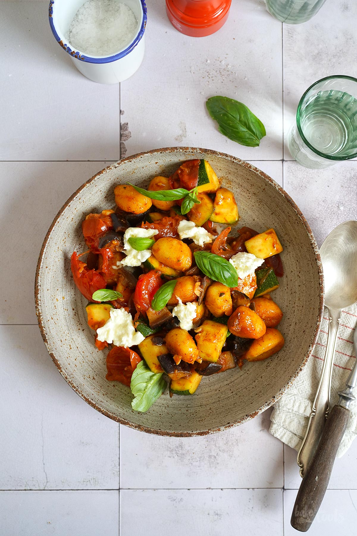 Gnocchi mit Sommergemüse | Bake to the roots