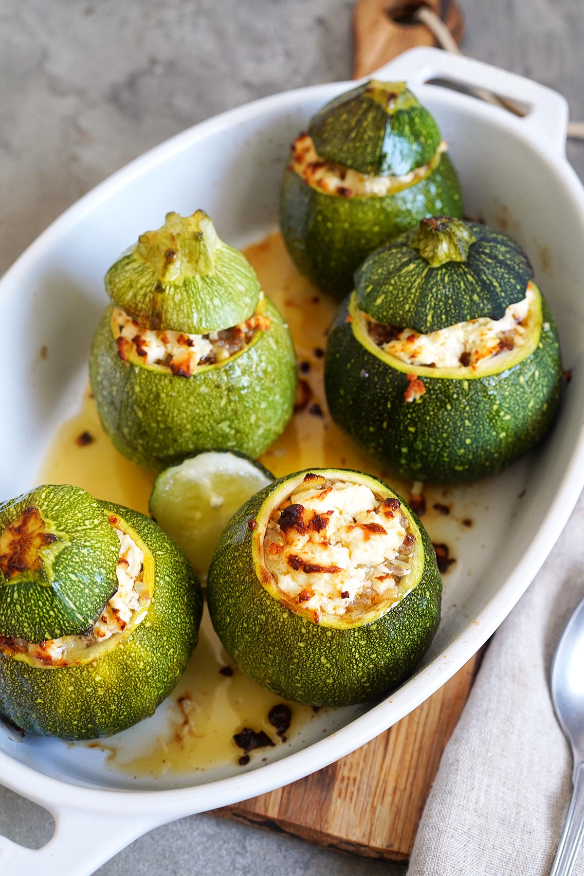 Gefüllte Zucchini mit Mediterranem Reis | Bake to the roots