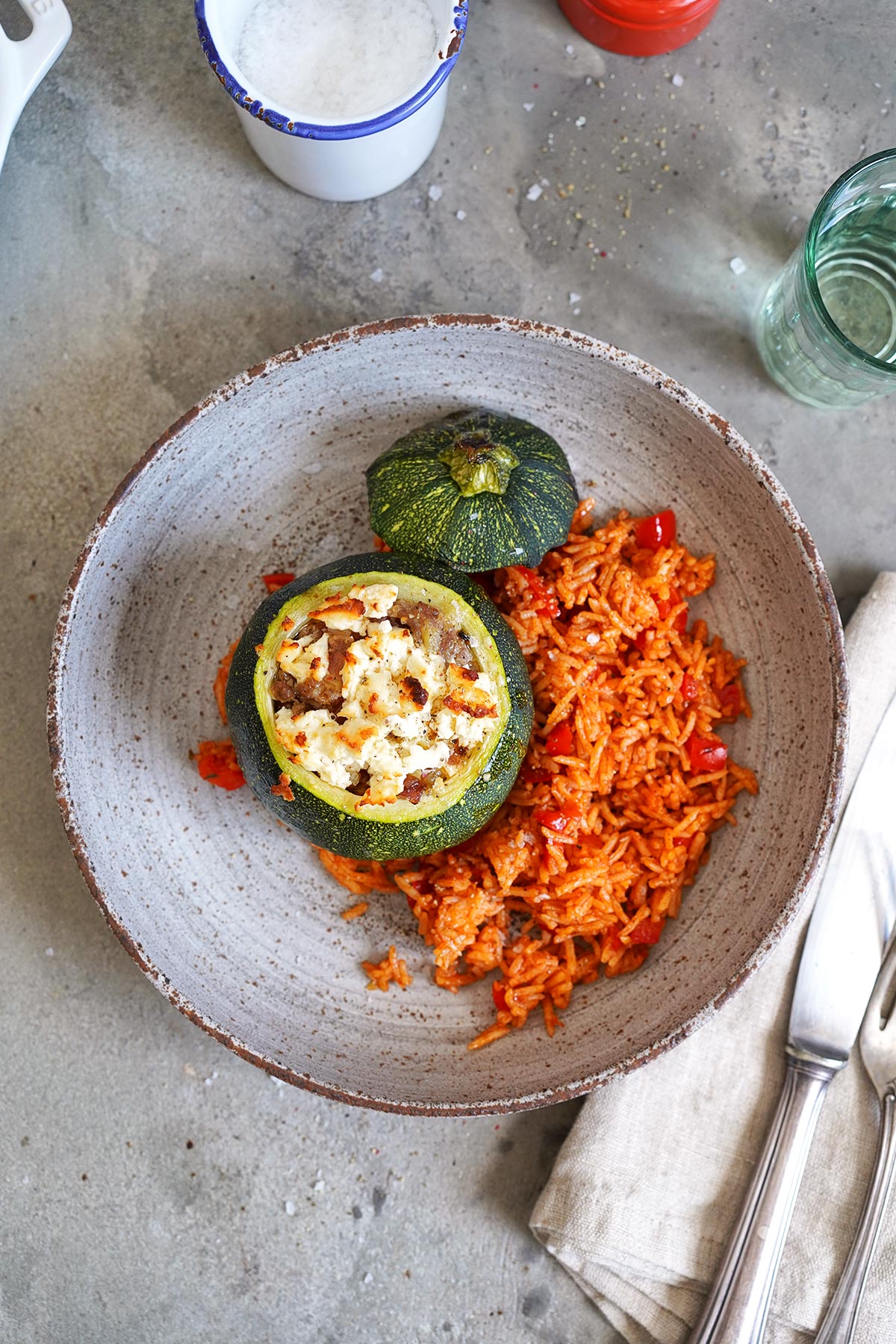Gefüllte Zucchini mit Mediterranem Reis | Bake to the roots