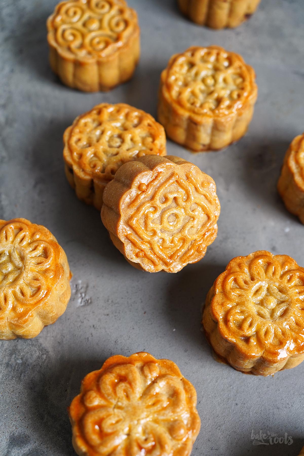 Mooncakes mit roter Bohnenpaste (Mondfest) | Bake to the roots